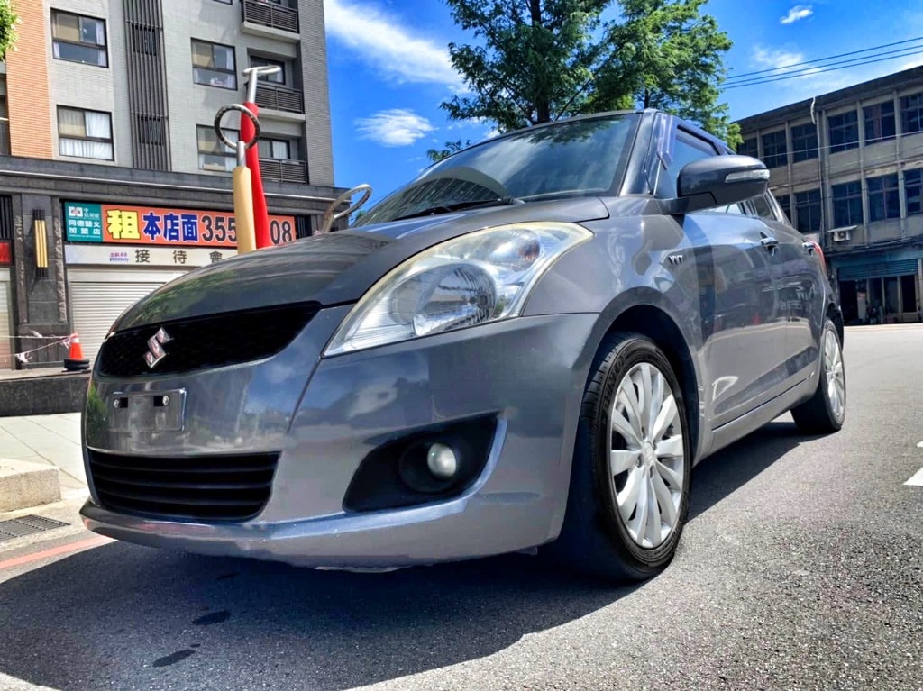 2011 Suzuki 鈴木 Swift