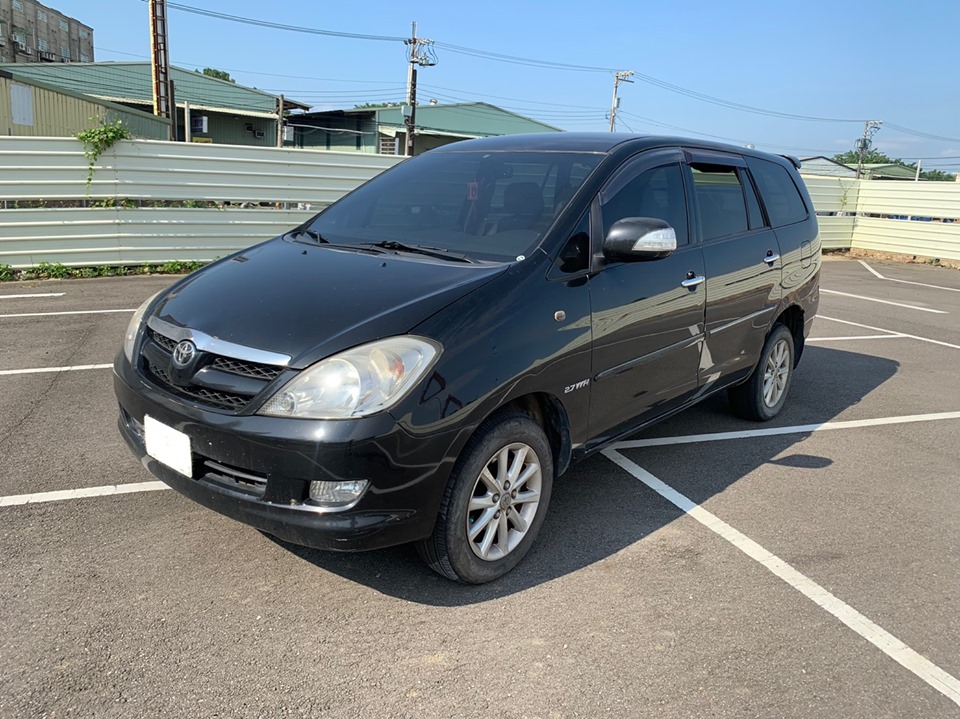 2011 Toyota 豐田 Innova