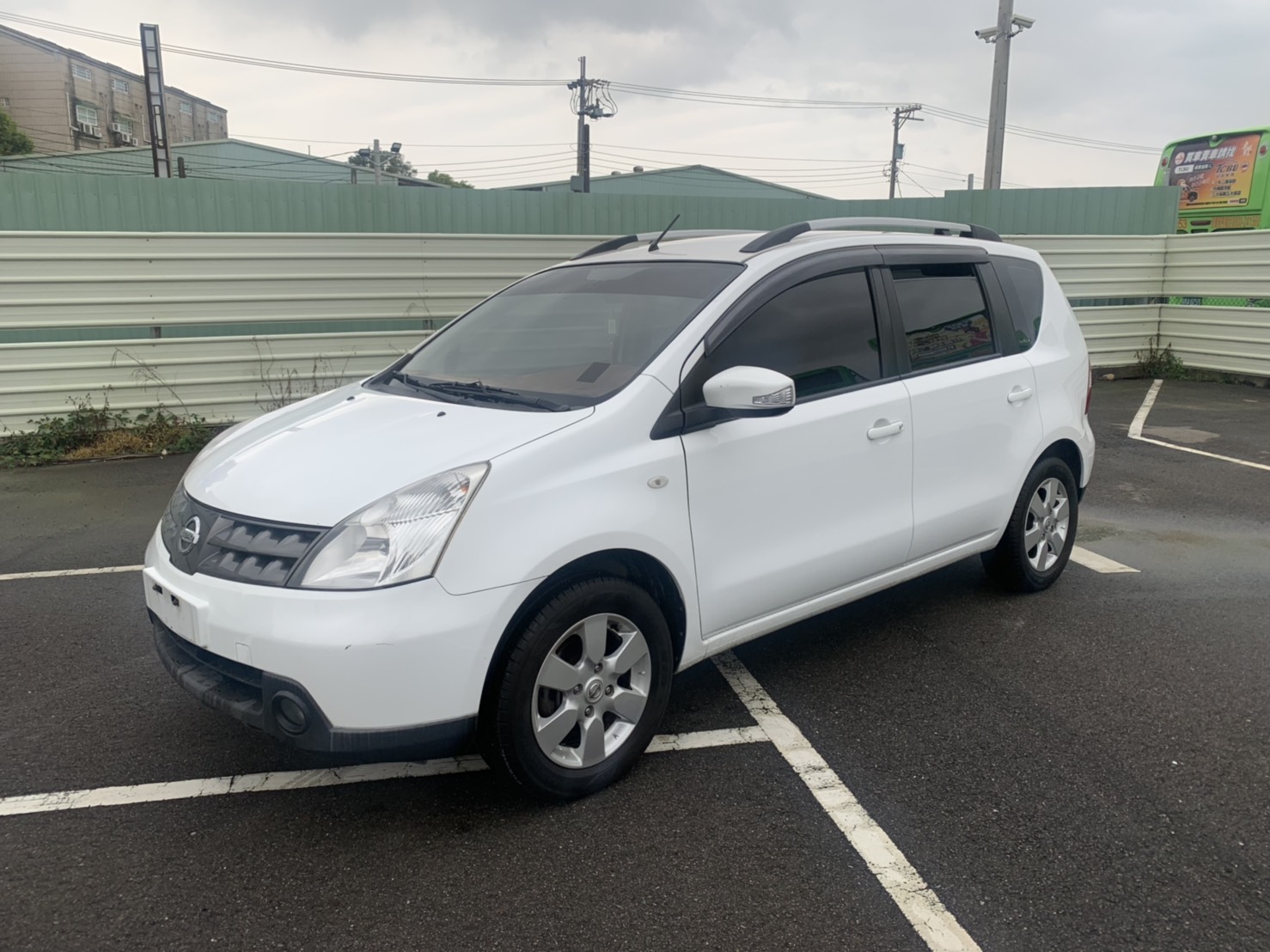 2012 Nissan 日產 Livina