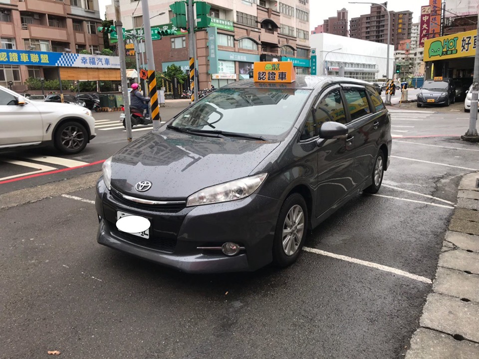 2013 Toyota 豐田 Wish