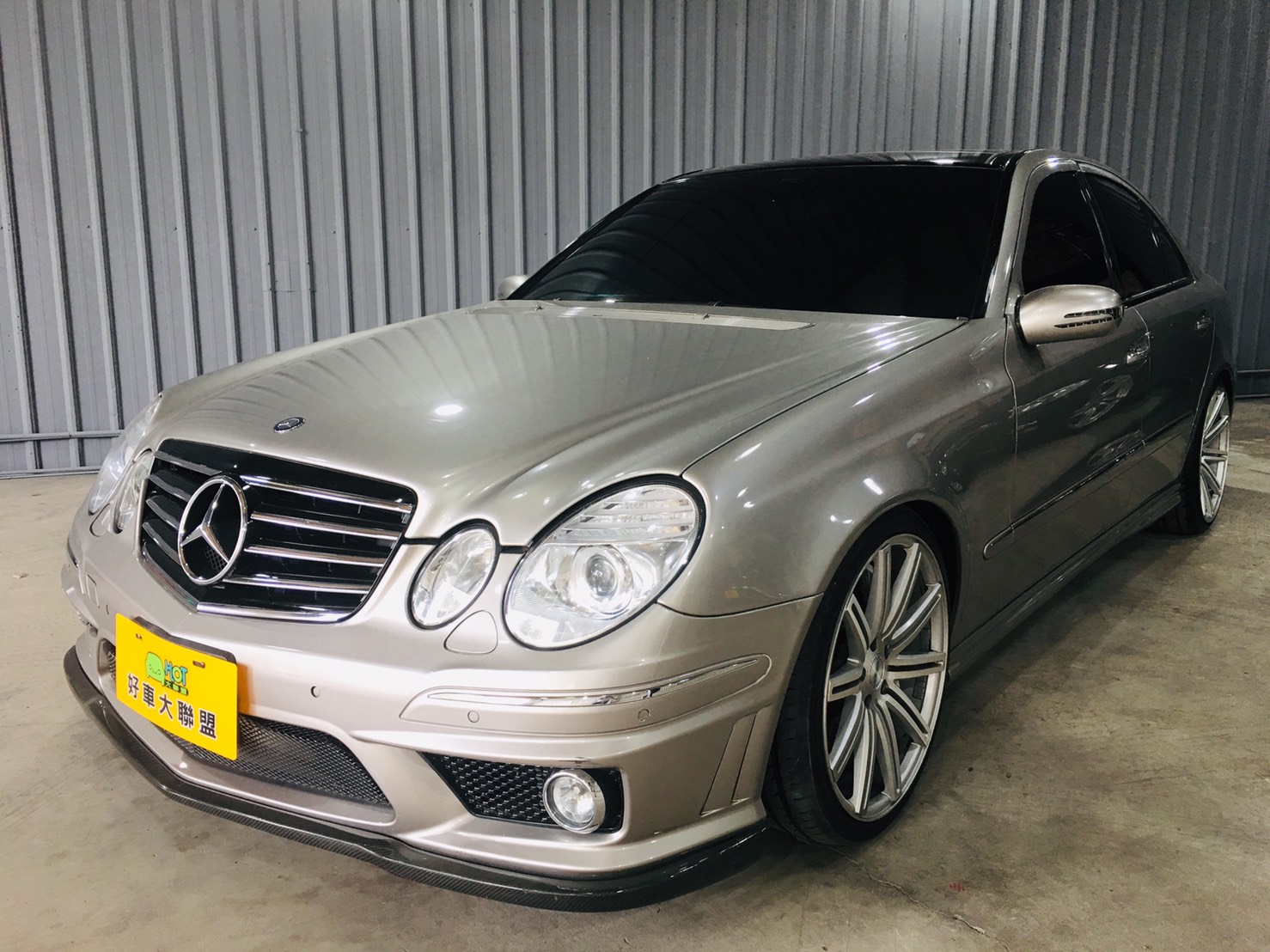 2004 M-Benz 賓士 E-class