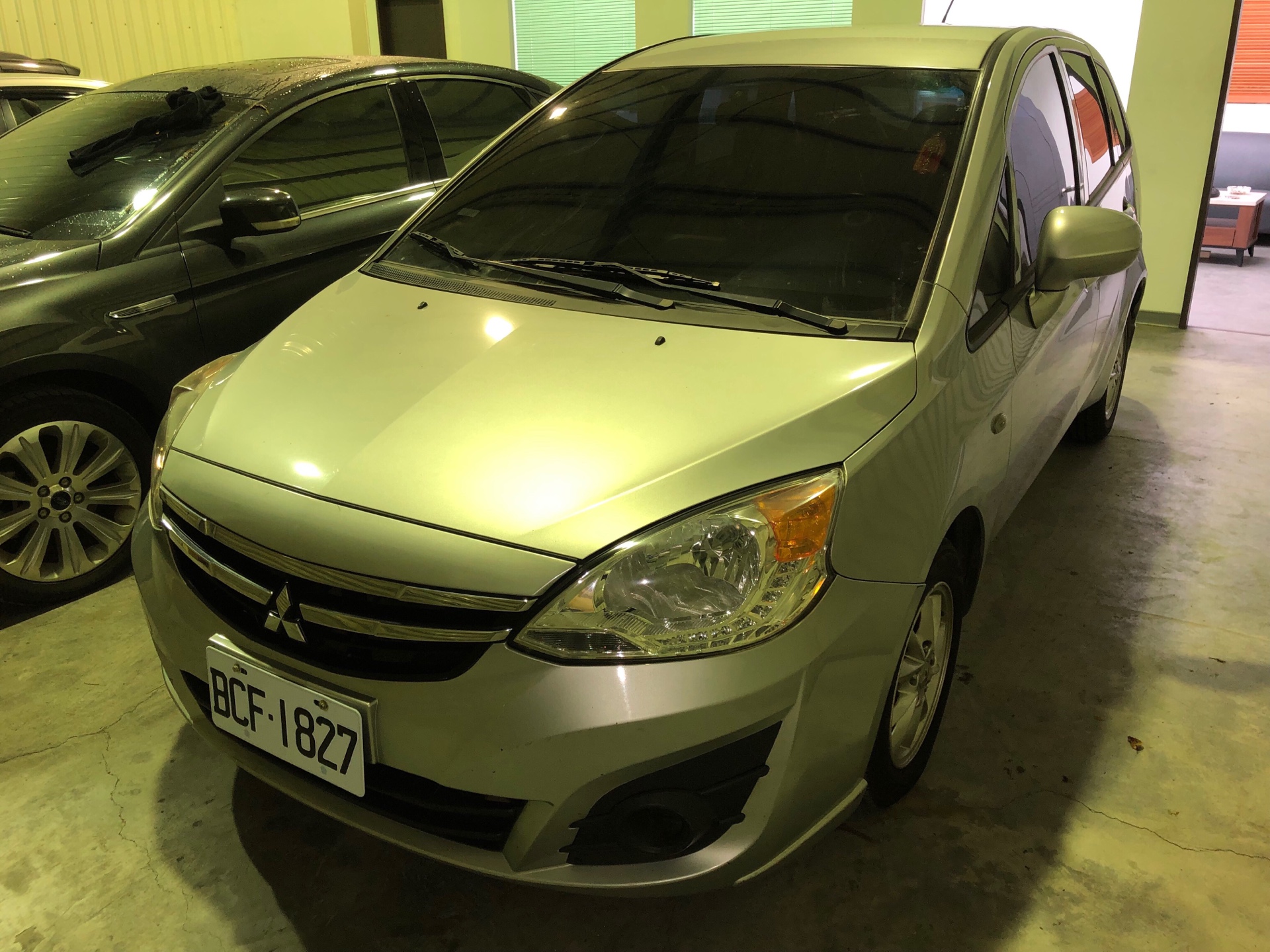 2014 Mitsubishi 三菱 Colt plus