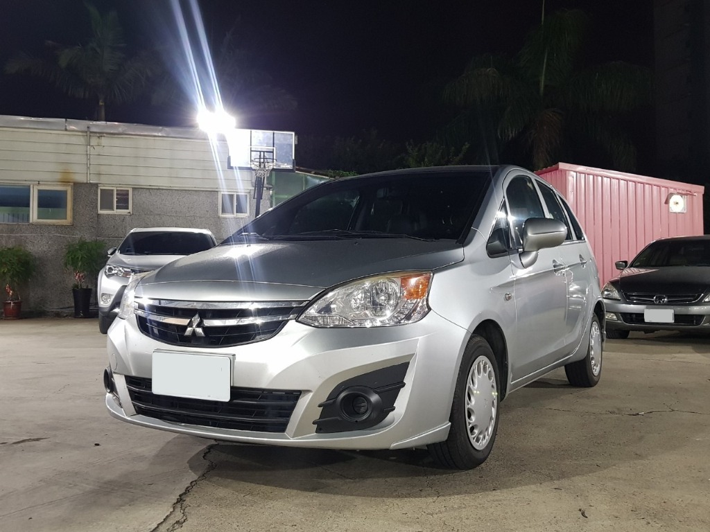 2014 Mitsubishi 三菱 Colt plus