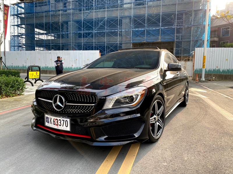 2016 M-Benz 賓士 Cla-class