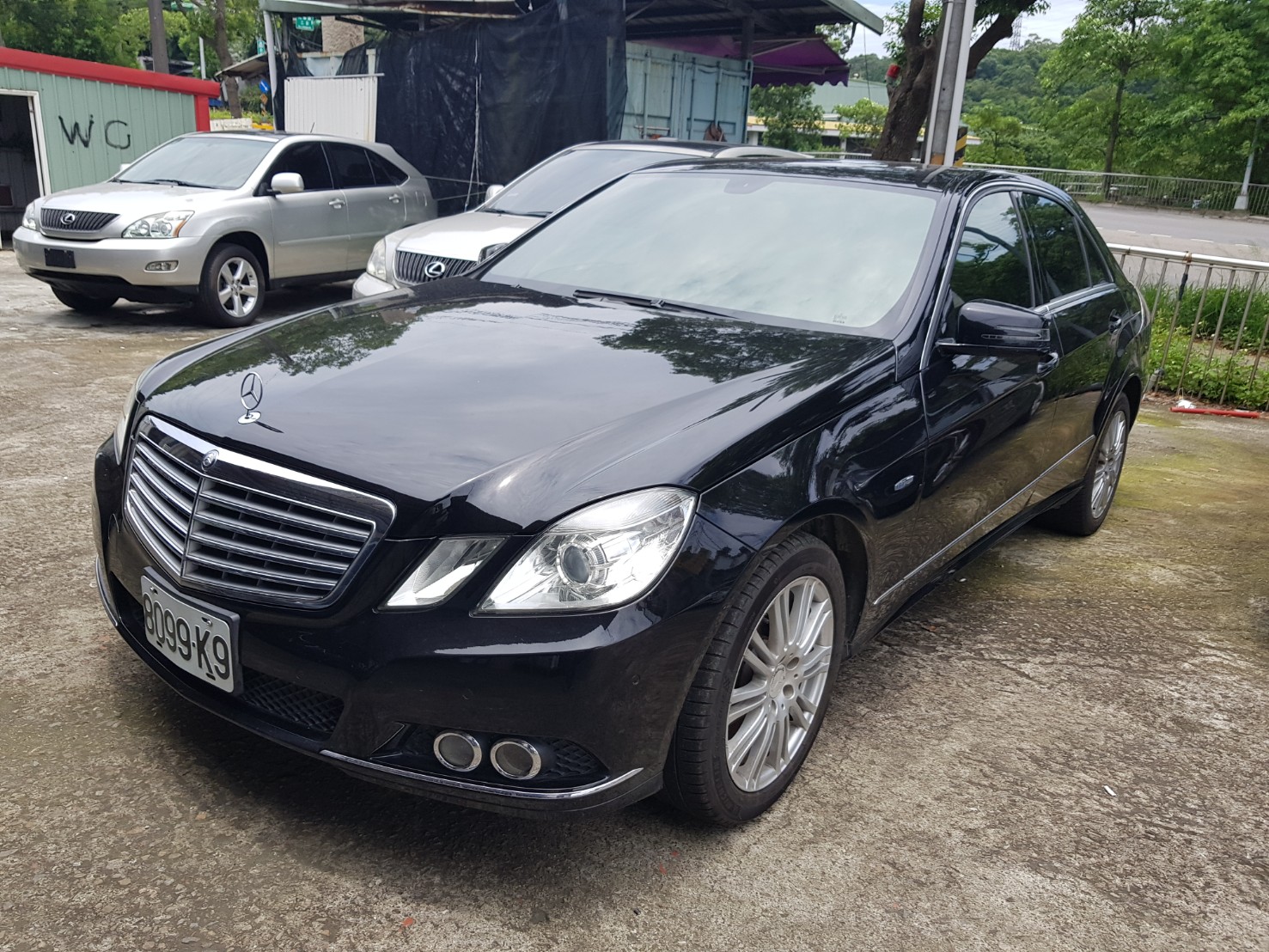 2011 M-Benz 賓士 E-class