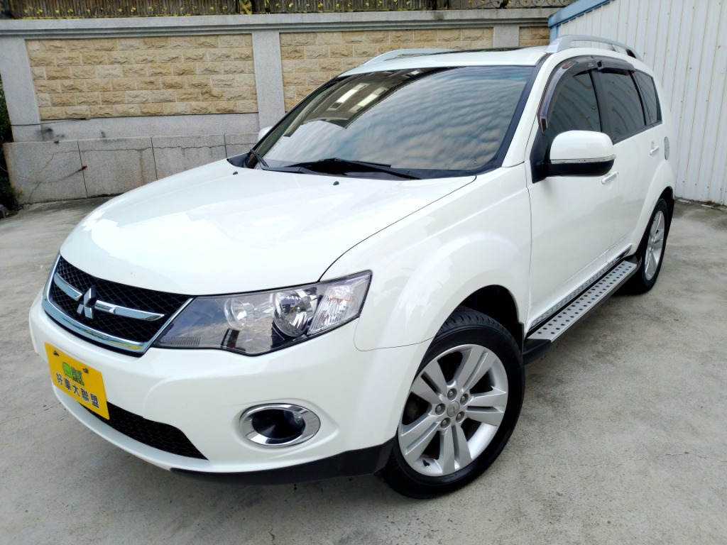 2010 Mitsubishi 三菱 Outlander
