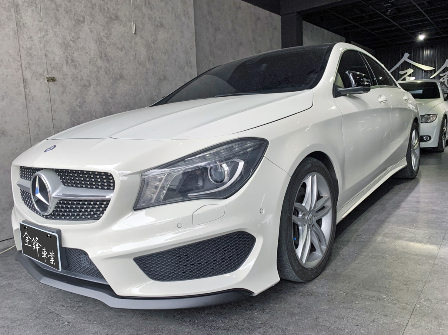 2013 M-Benz 賓士 Cla-class