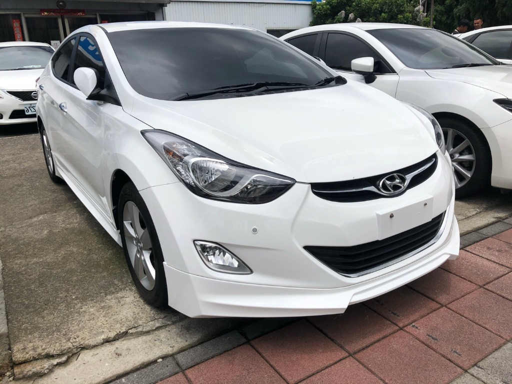 2012 Hyundai 現代 Elantra