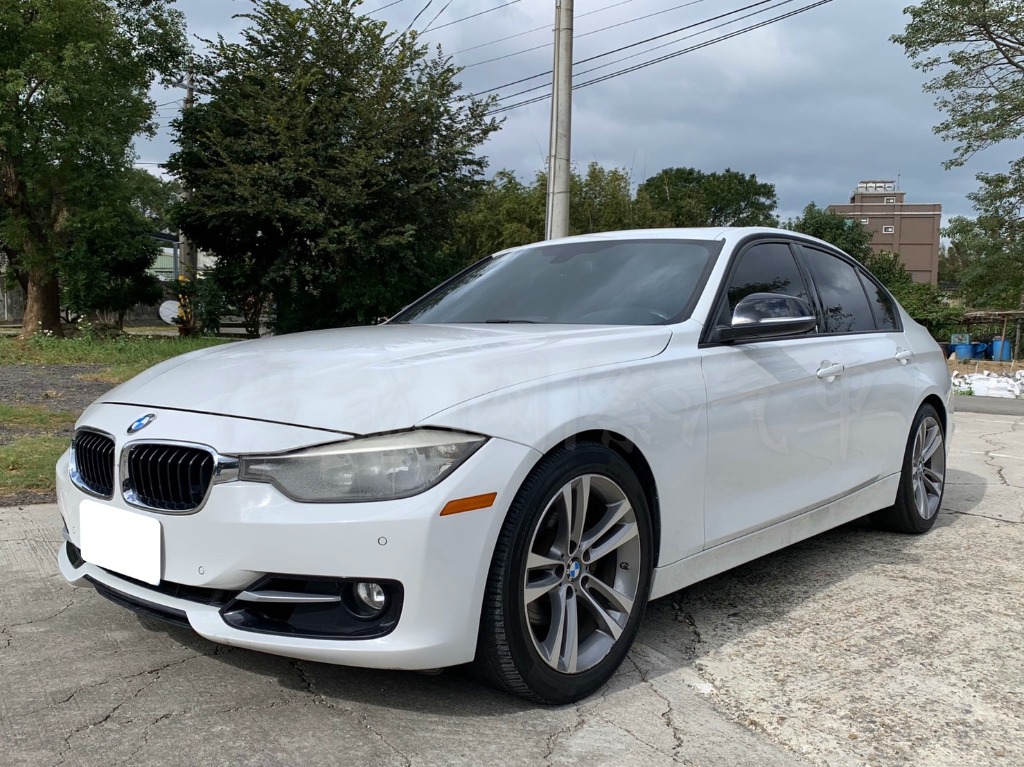 2013 BMW 寶馬 3-series sedan