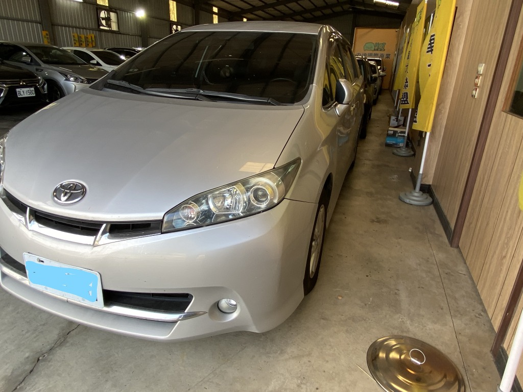 Hot大聯盟 Toyota Wish Cp值超高的wish Hot大聯盟 Toyota Wish Cp值超高的wish