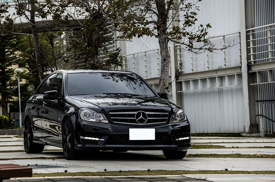 2012 M-benz C-class
