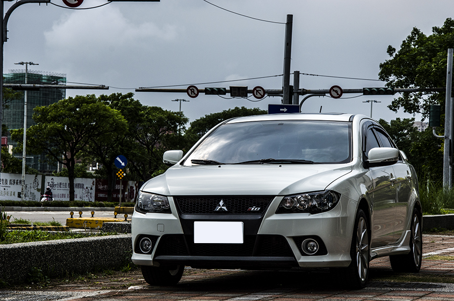 2010 Mitsubishi 三菱 Lancer fortis