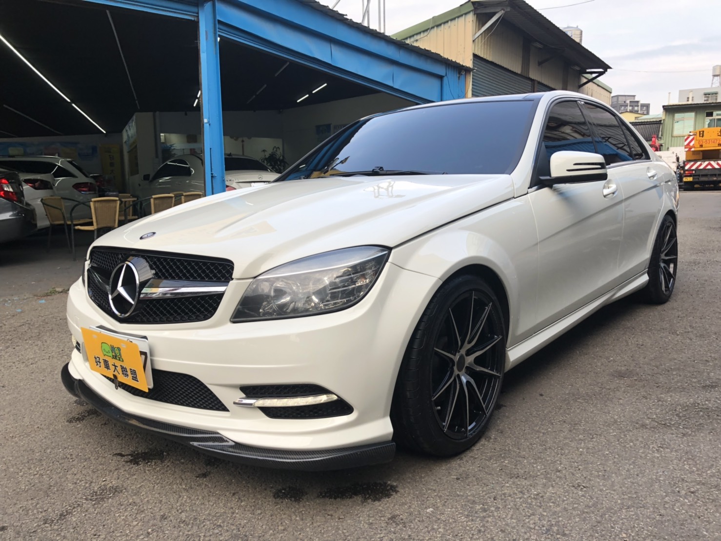 2011 M-benz C-class