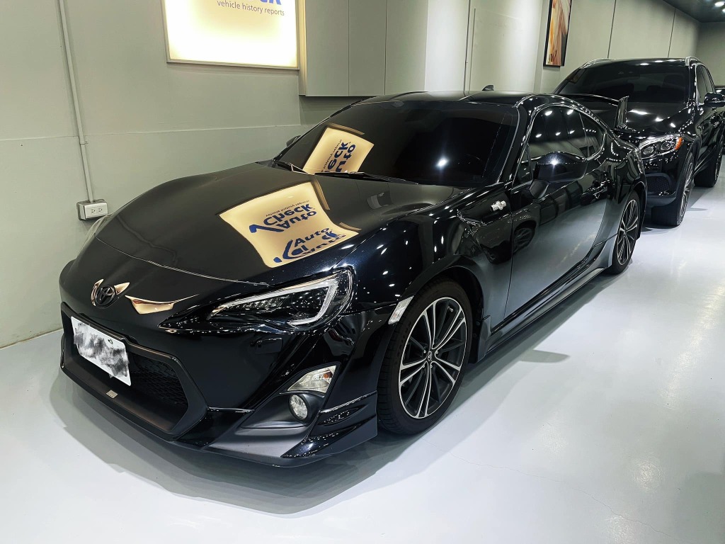19 Toyota 86 2 0 Mt Brembo 中古車 Yahoo奇摩汽車機車