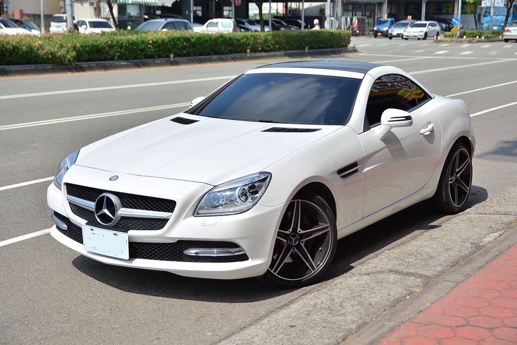 2015 M-Benz 賓士 Slk