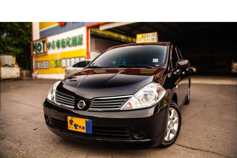 2015 Nissan Tiida