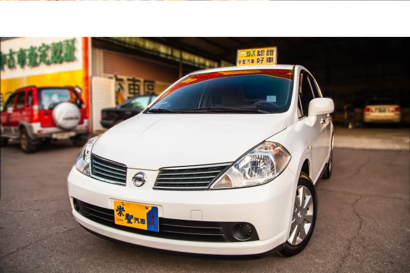 2015 Nissan Tiida