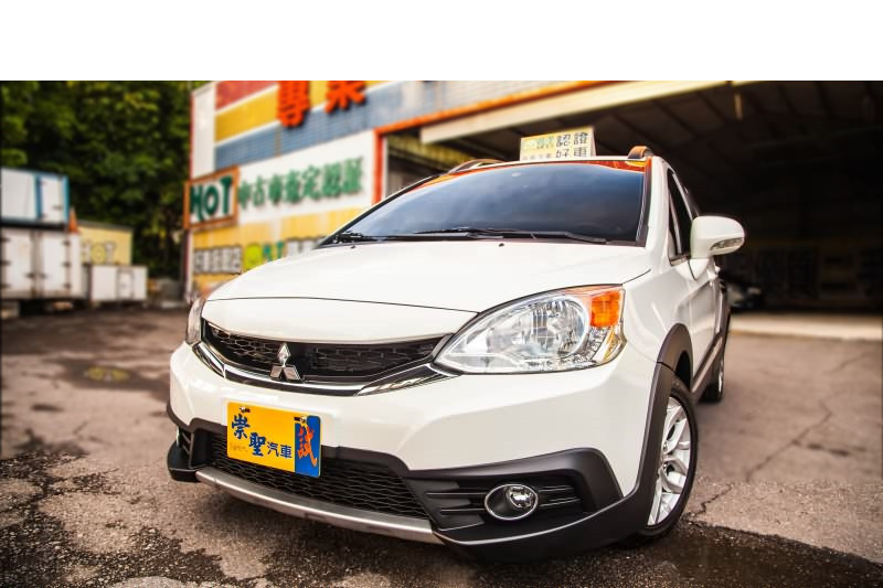2016 Mitsubishi 三菱 Colt plus
