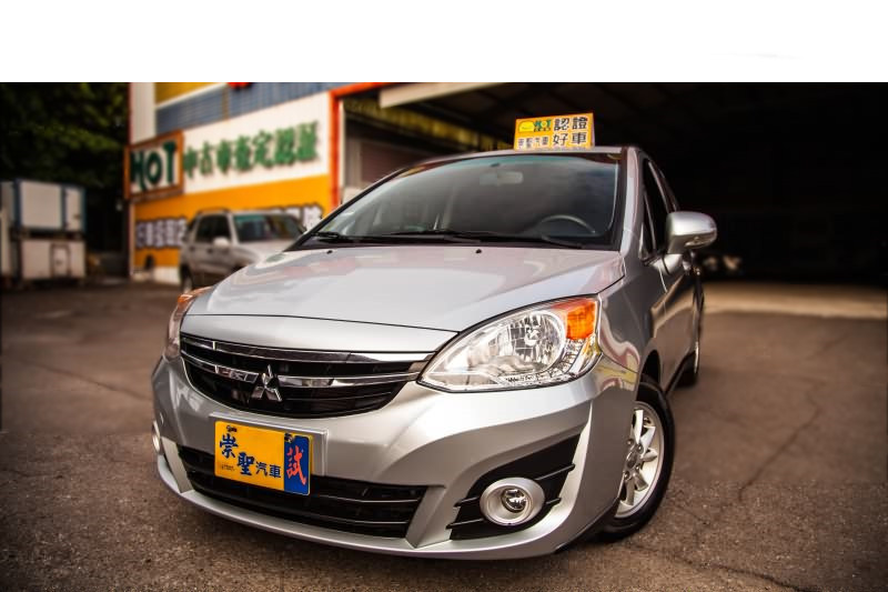2017 Mitsubishi 三菱 Colt plus