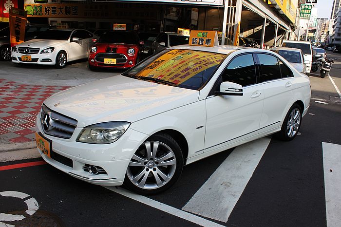 2009 M-benz C-class