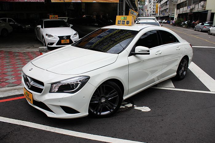 2015 M-benz Cla-class