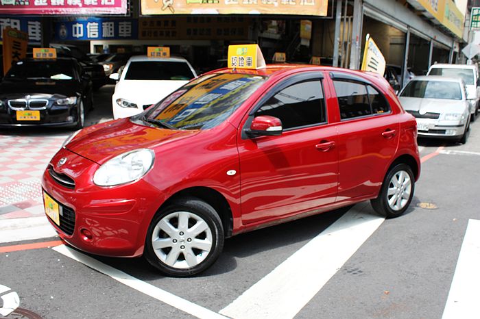 2013 Nissan March