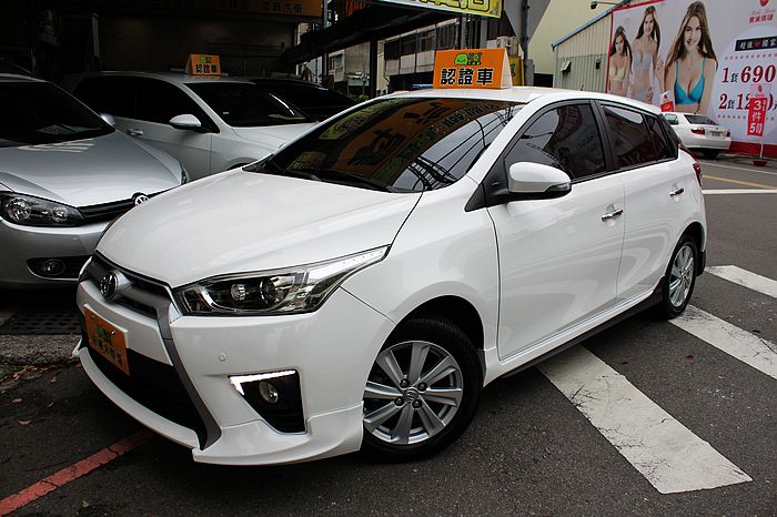 2015 Toyota 豐田 Yaris