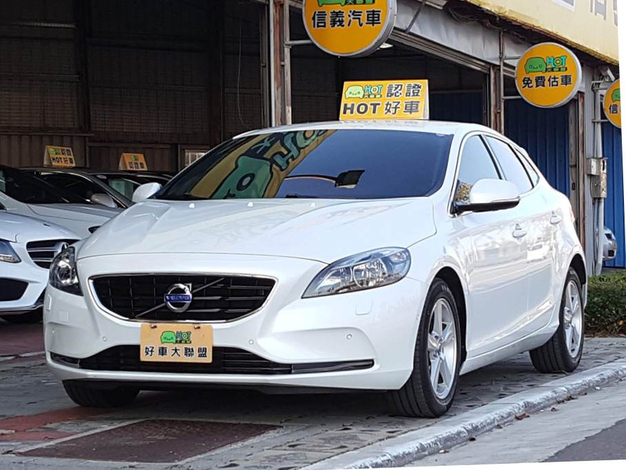 2014 Volvo V40