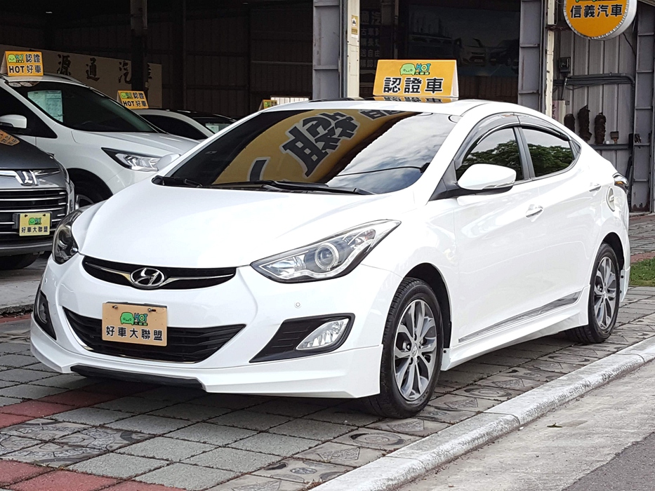 2012 Hyundai 現代 Elantra