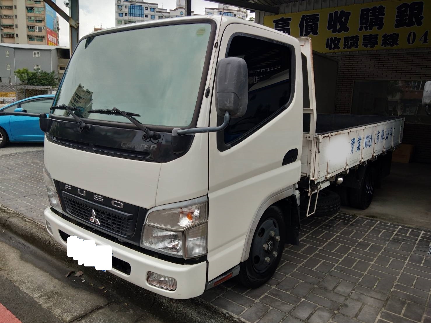2012 Mitsubishi 三菱 商用車