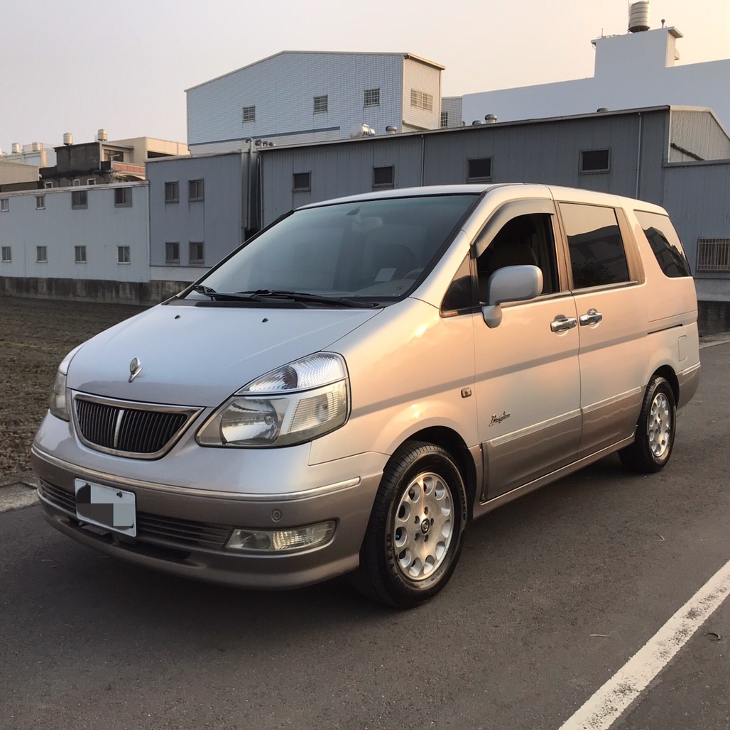 2005 Nissan Serena