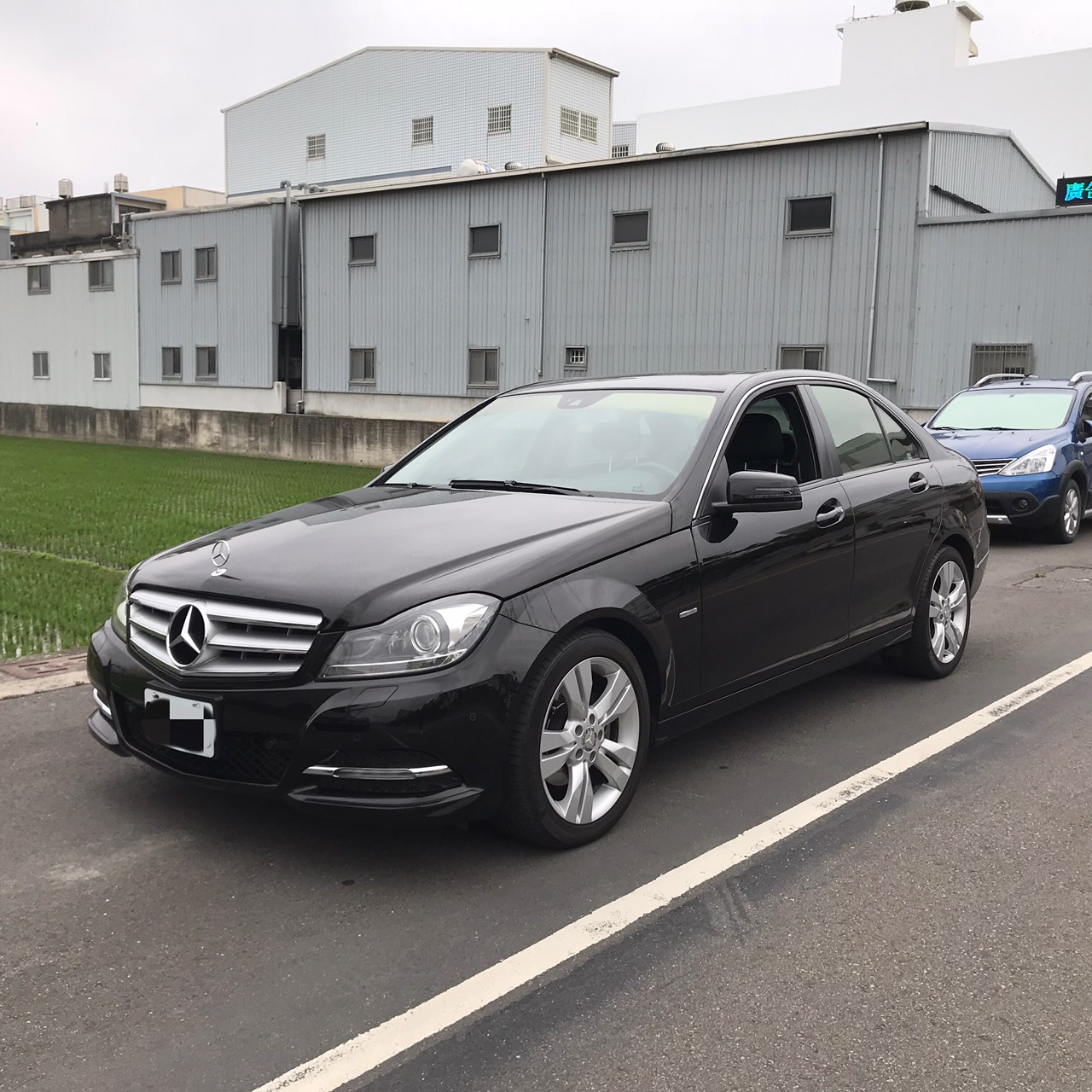 2011 M-benz C-class