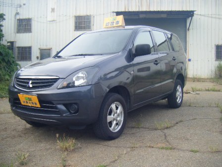 2012 Mitsubishi 三菱 Zinger