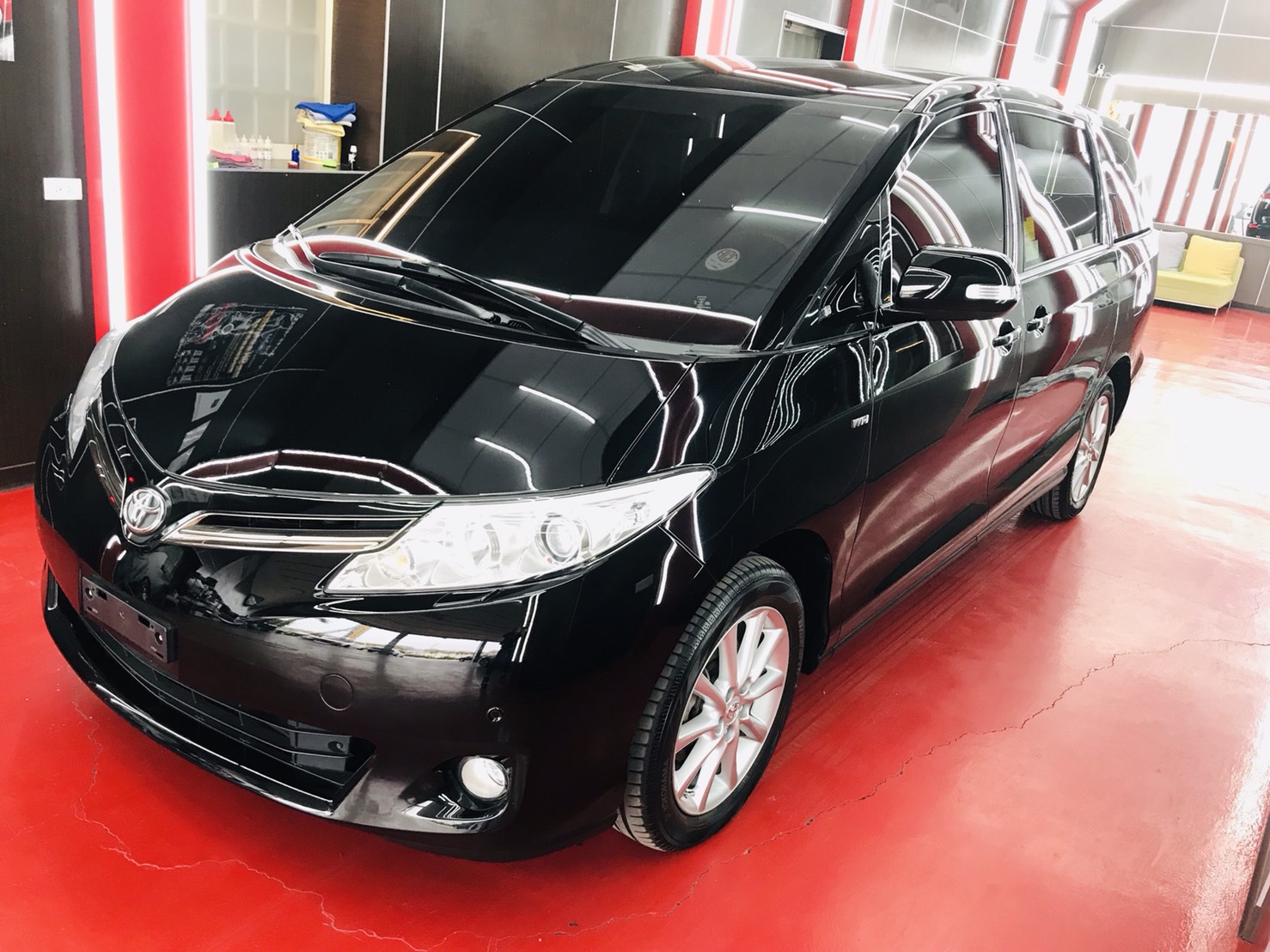 2016 Toyota Previa