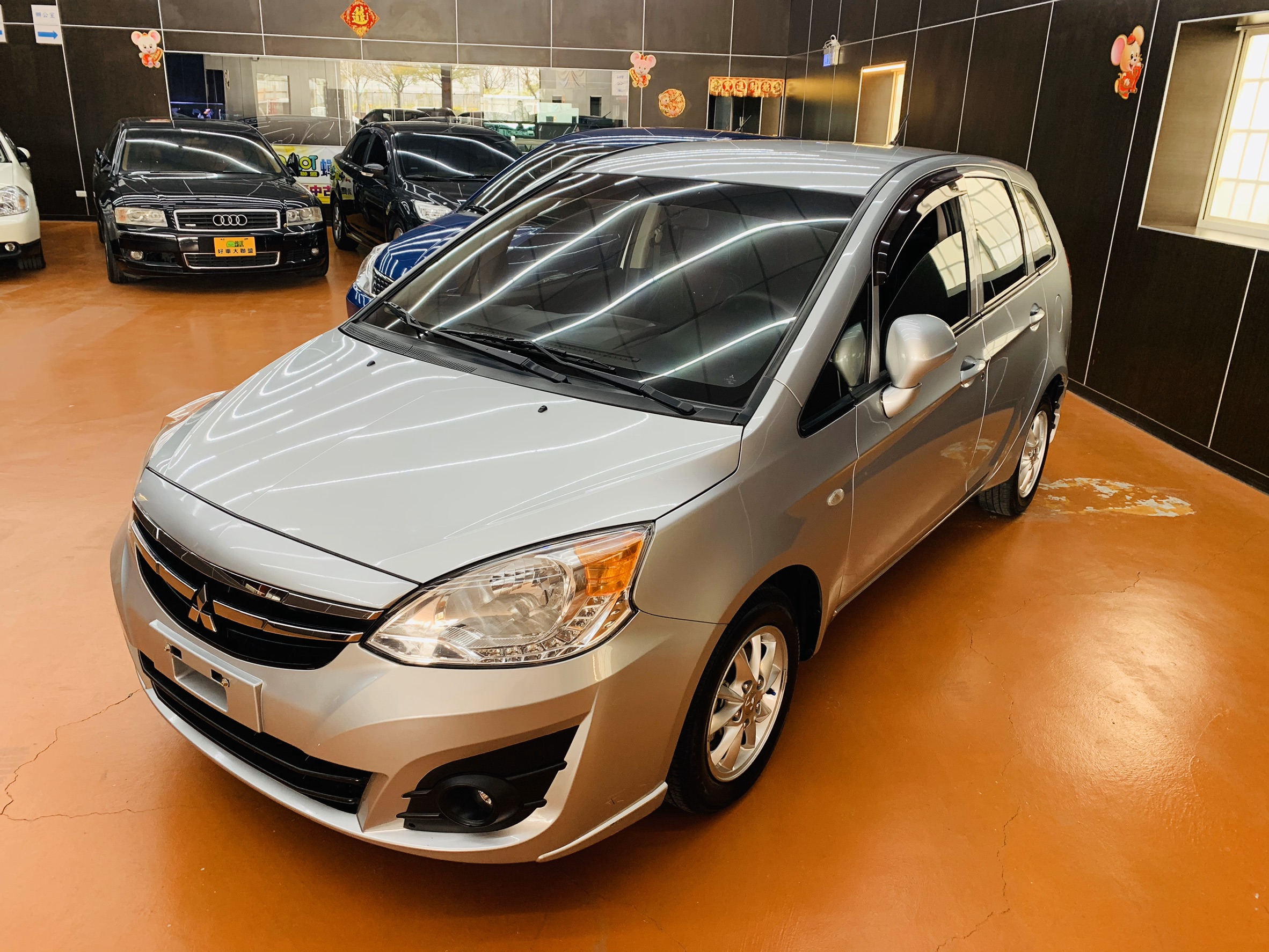 2014 Mitsubishi 三菱 Colt plus