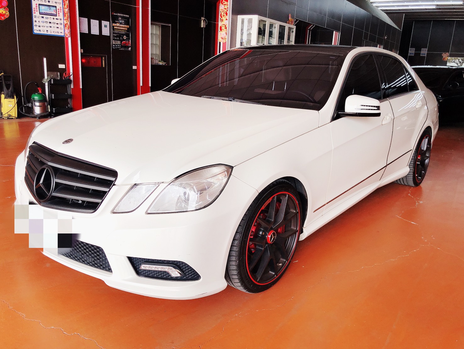 2011 M-Benz 賓士 E-class