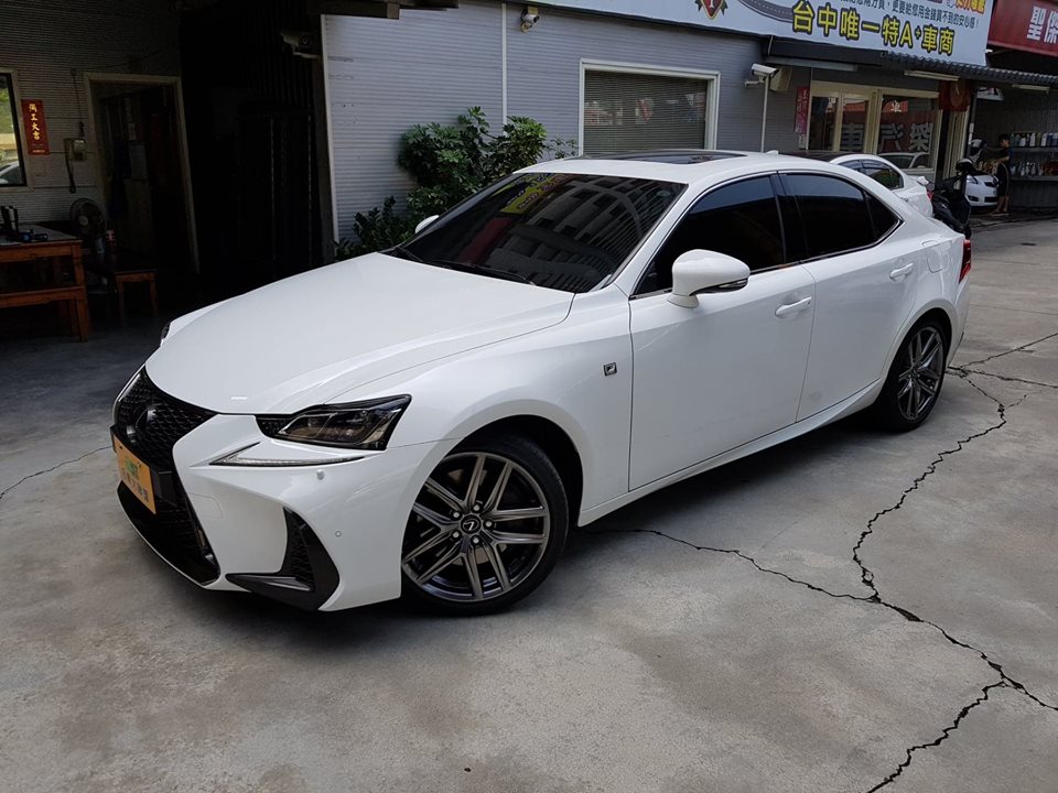 2016 Lexus Is