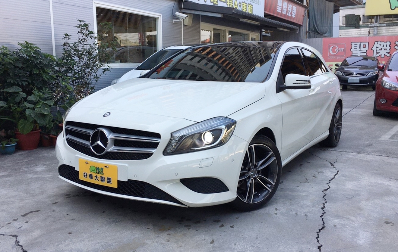 2014 M-Benz 賓士 A-class