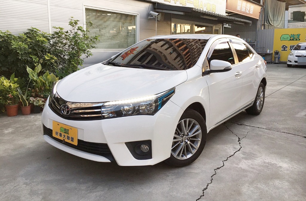 2015 Toyota 豐田 Corolla altis