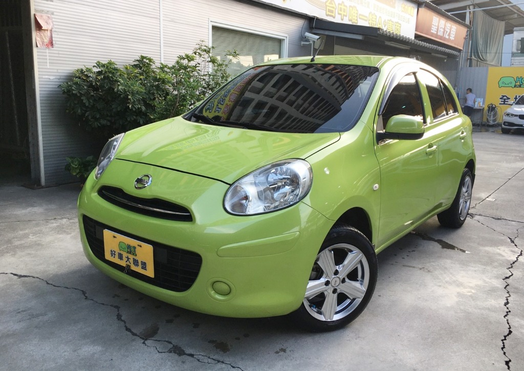 2013 Nissan 日產 March