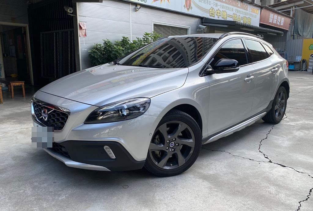 2014 Volvo 富豪 V40