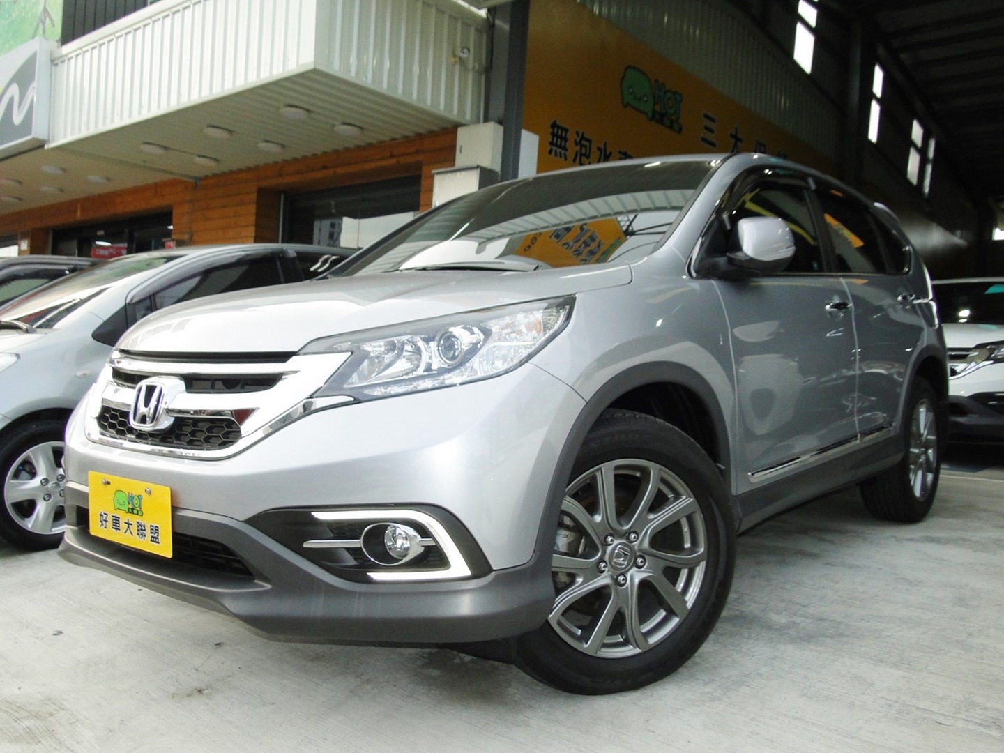 Hot大聯盟 Honda Cr V Crv Vti S版hid頭燈換檔撥片車道變換輔助導航倒車影像