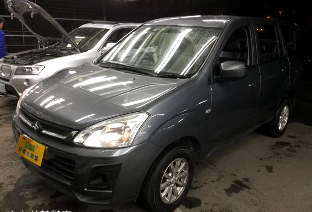 2016 Mitsubishi Zinger
