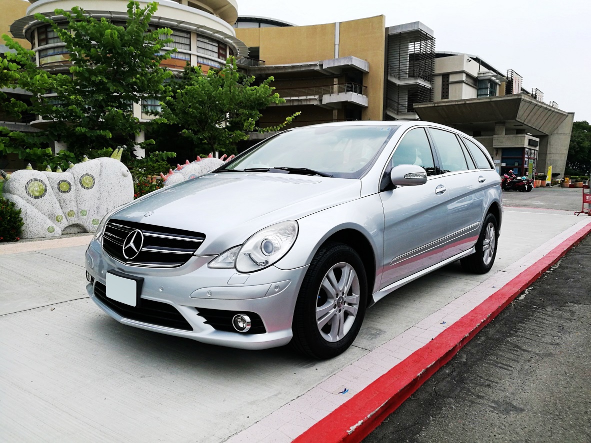 2008 M-benz R-class