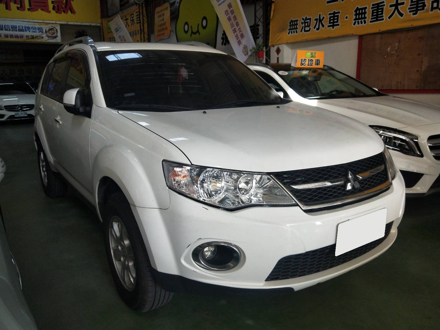 2013 Mitsubishi 三菱 Outlander