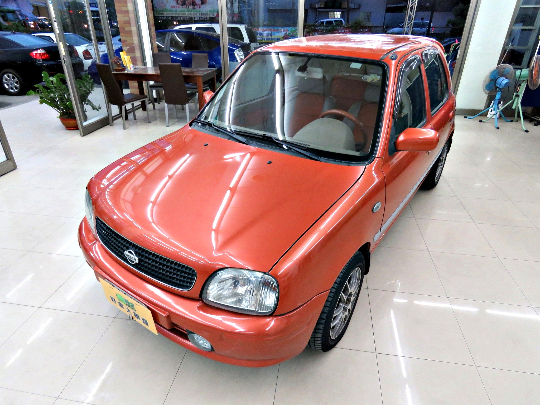 2003 Nissan March