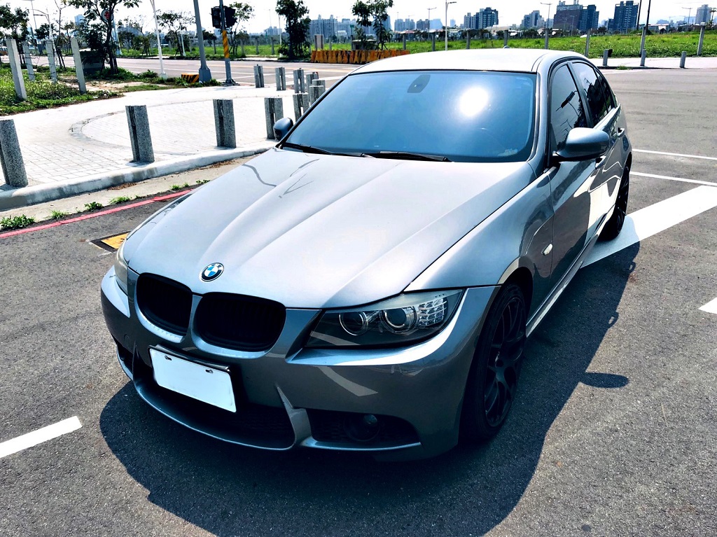 2010 Bmw 3-series sedan
