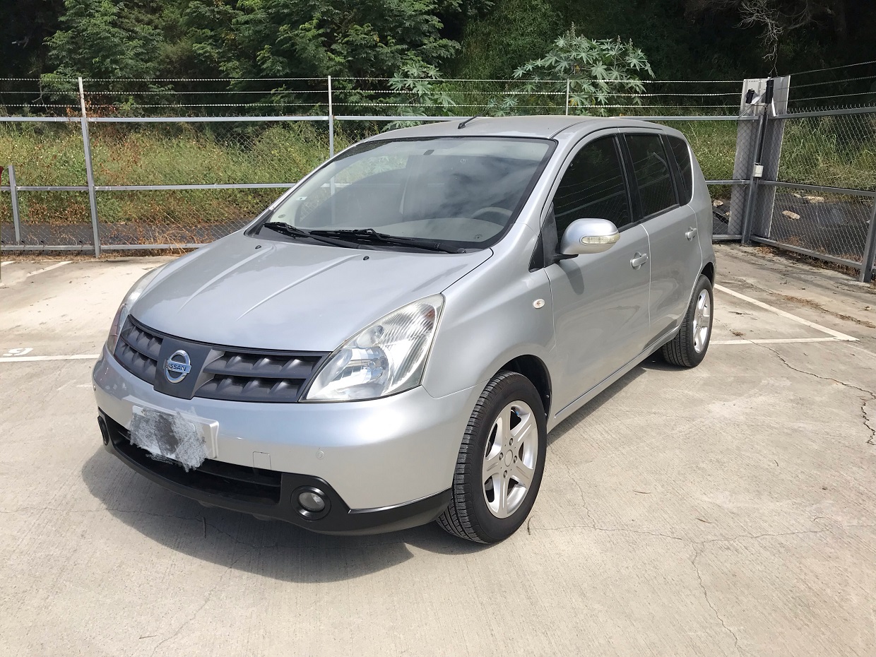 2010 Nissan 日產 Livina