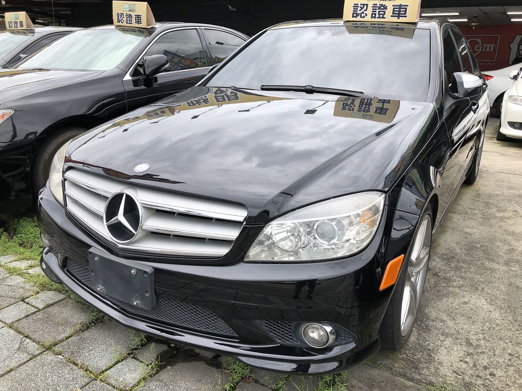 2008 M-benz C-class