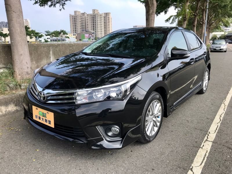 2015 Toyota Corolla altis